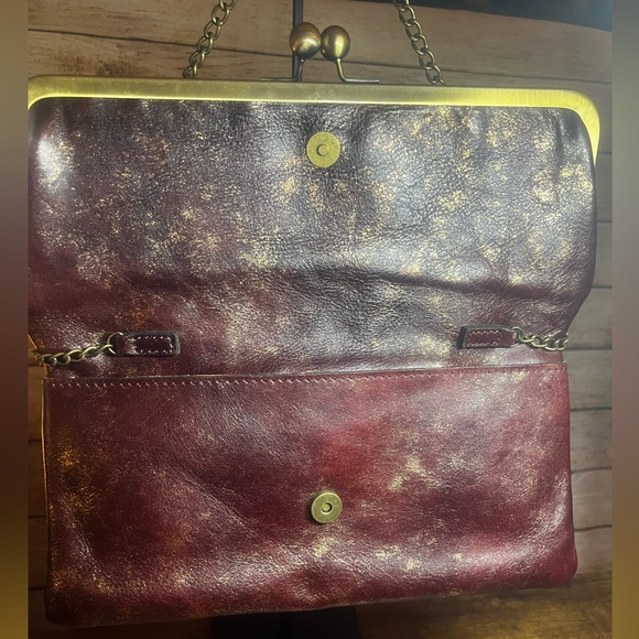 Patricia Nash - Two Way Leather Handbag - Picture 4 of 8